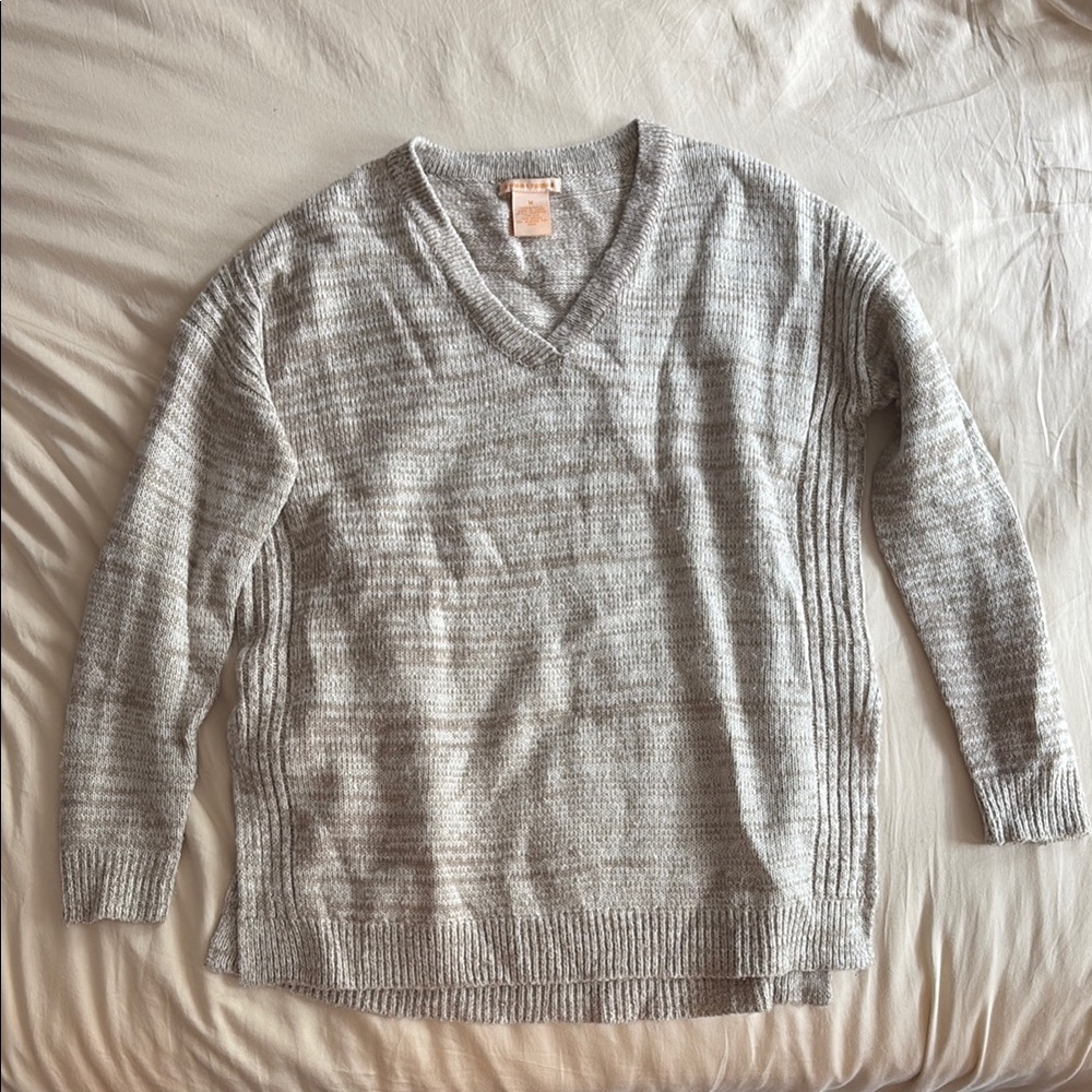 Sweet Romeo Cream & Tan V-Neck Sweater